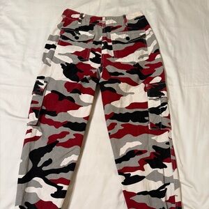 Forever 21 camouflage cargo pants in a red, black, grey white